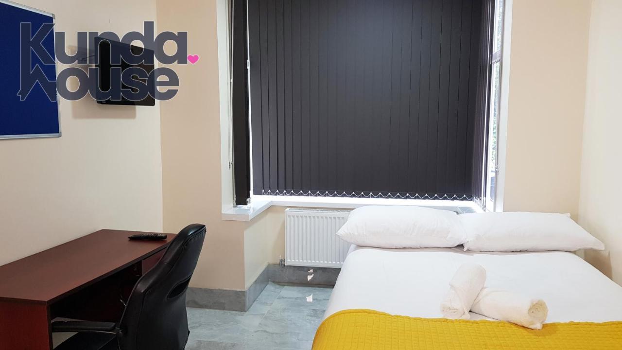 Hotel Kunda House Bournbrook à Birmingham Extérieur photo