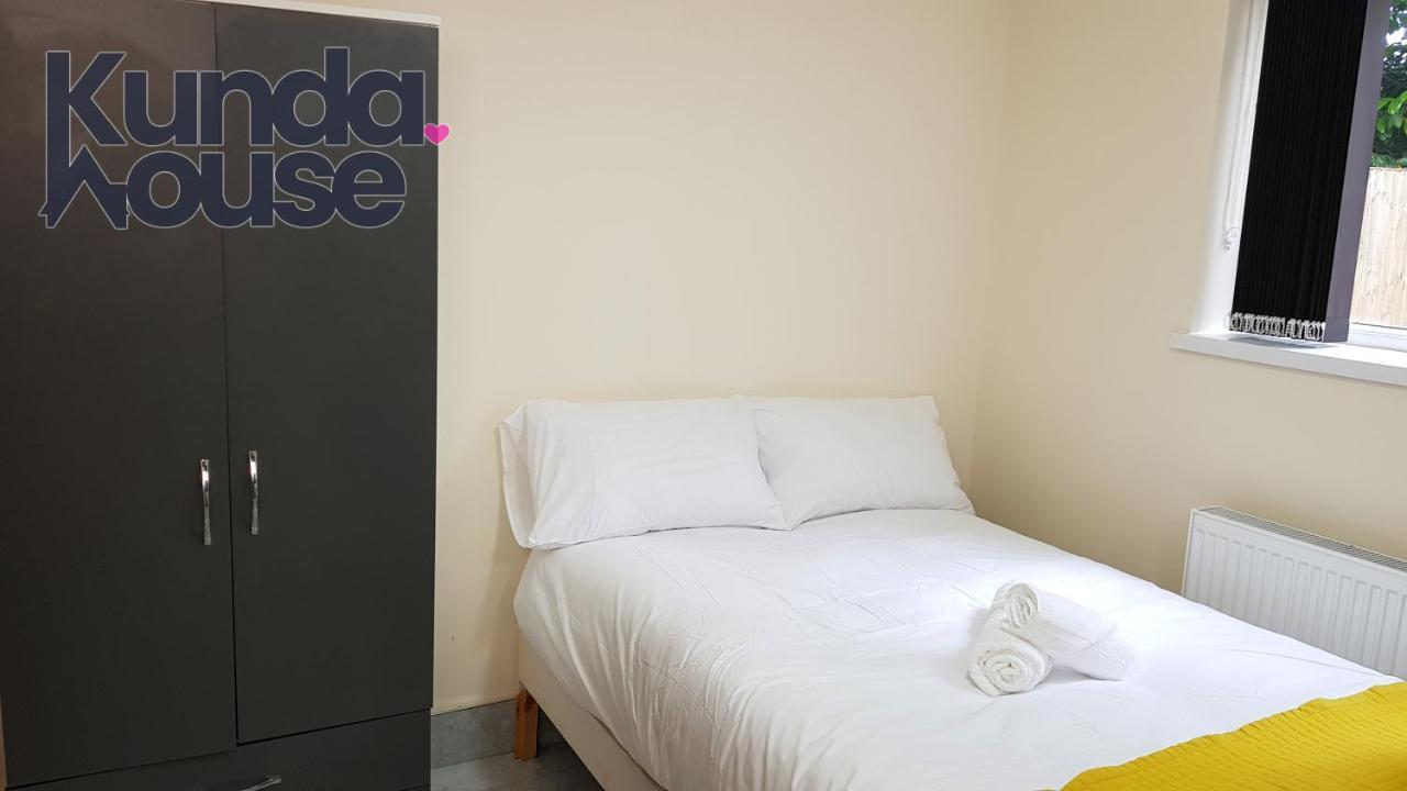 Hotel Kunda House Bournbrook à Birmingham Extérieur photo