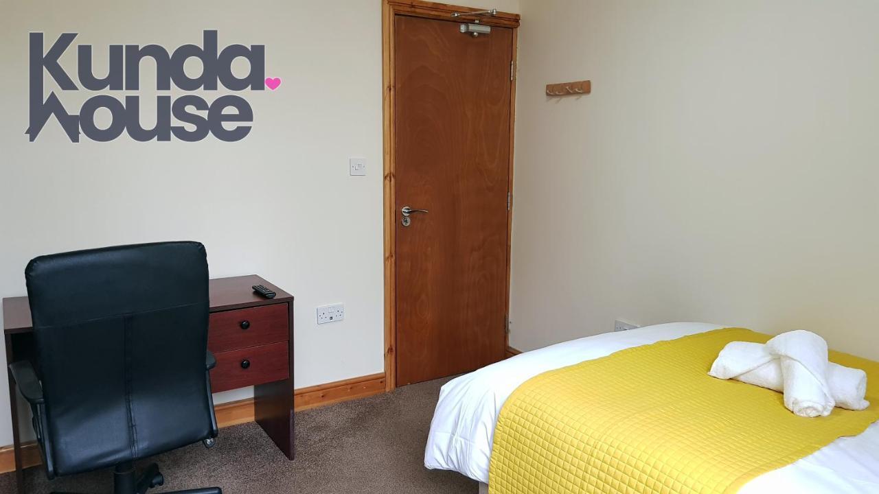 Hotel Kunda House Bournbrook à Birmingham Extérieur photo