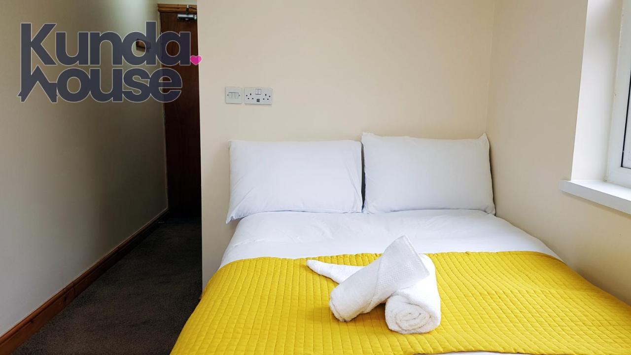 Hotel Kunda House Bournbrook à Birmingham Extérieur photo