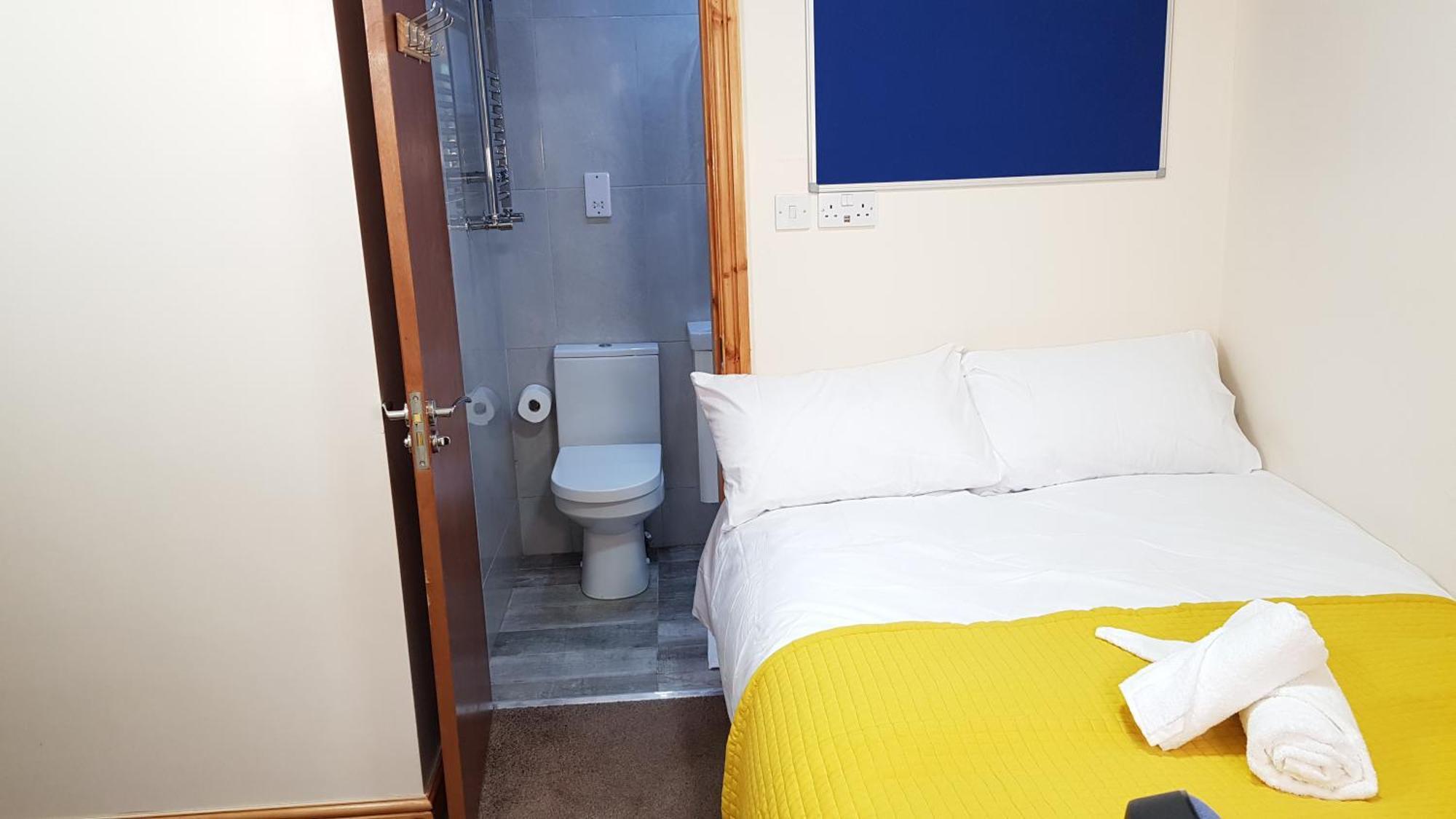 Hotel Kunda House Bournbrook à Birmingham Extérieur photo